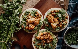 Symbolbild Ernährung: 3 Schüsseln mit Gemüsegericht, Foto: Alesia Kozik, Pexels